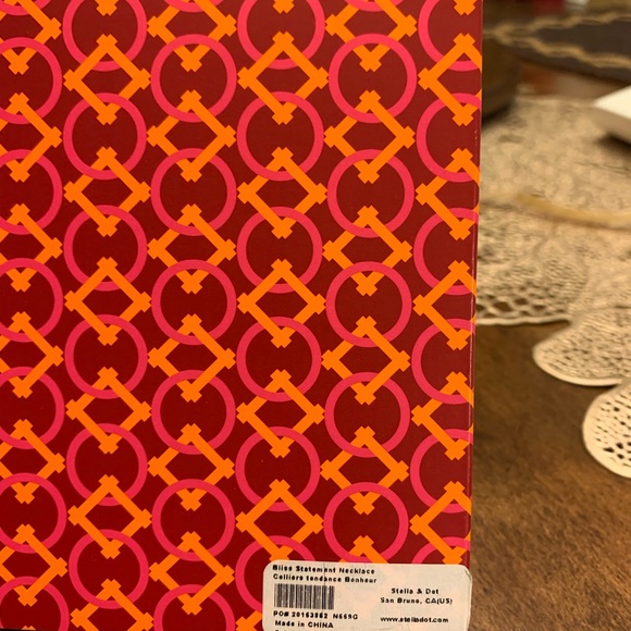 Bliss Statement Necklace by Stella & Dot - Picture 7 of 7